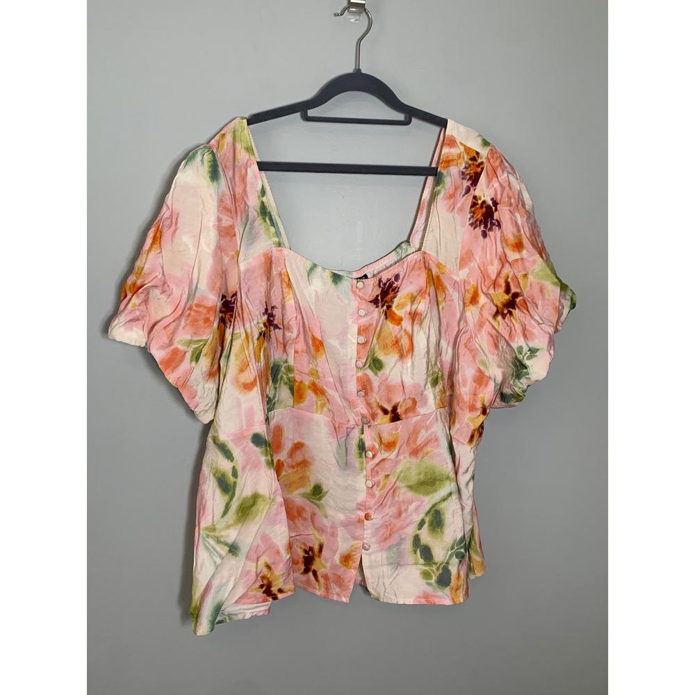 NEW Torrid Peplum Puff Short Sleeve Top Women 4X Pink Washed‎ Floral